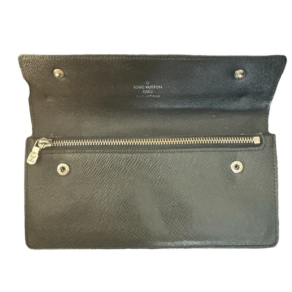 Louis Vuitton Black Taiga Leather Accordion Chain Wallet Long Flap - Picture 4 of 10